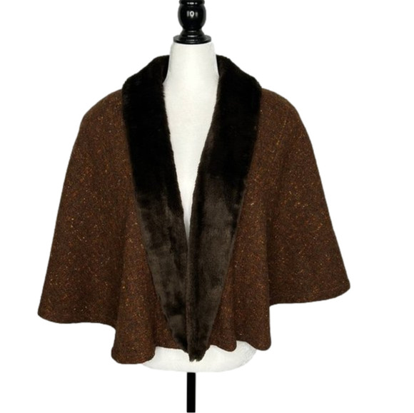 Vintage A. Armoni Wool Tweed  Faux Fur Cape - Picture 1 of 9